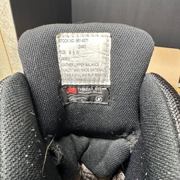 Thorogood Endeavor Waterproof Insulated Boots Men's Size 9.5 - Picture 15 of 15